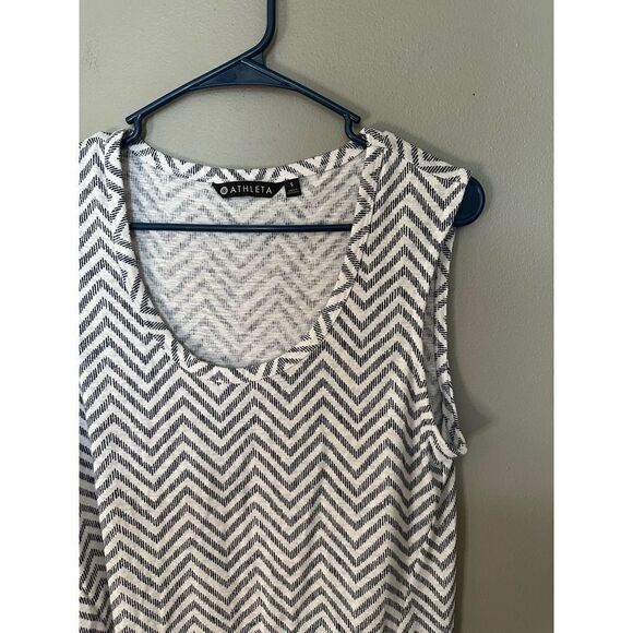 Athleta breezy muscle tank chevron women’s size S - Picture 3 of 7